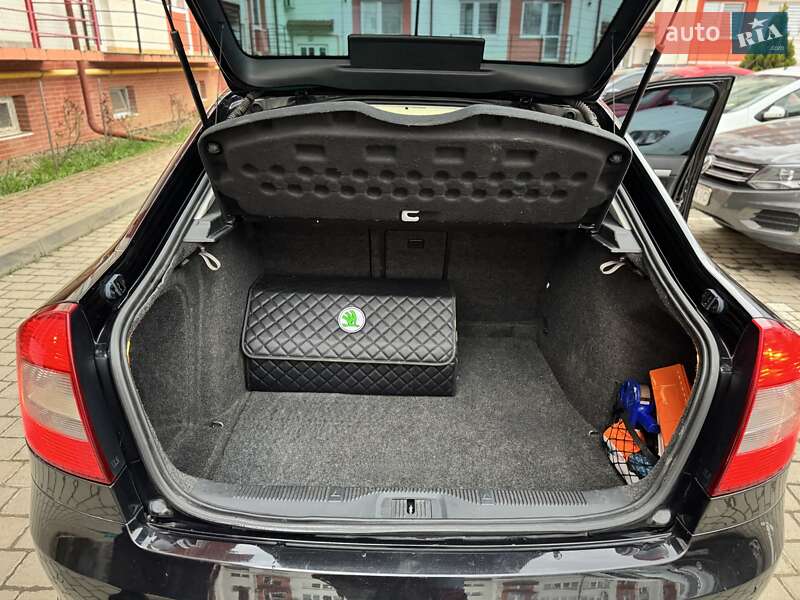 Лифтбек Skoda Octavia 2011 в Ужгороде