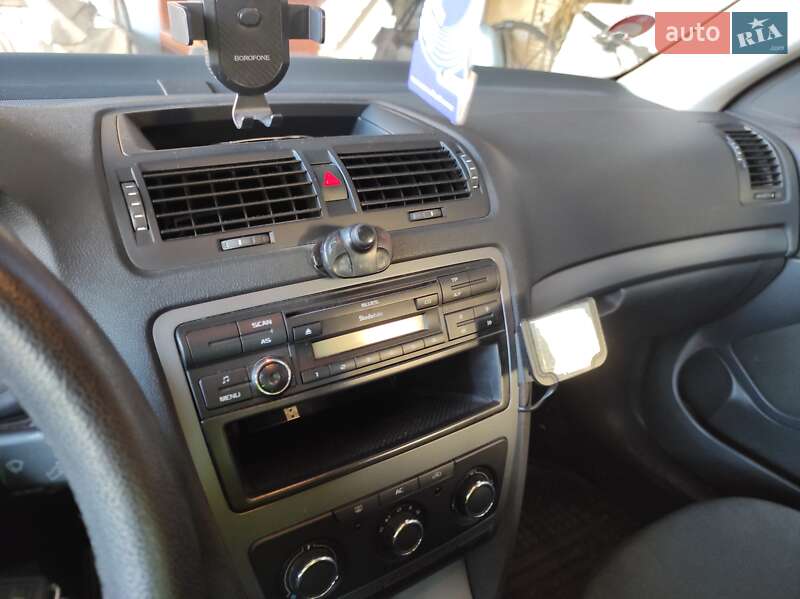 Універсал Skoda Octavia 2012 в Вінниці