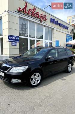 Универсал Skoda Octavia 2012 в 