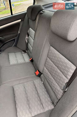 Лифтбек Skoda Octavia 2012 в 
