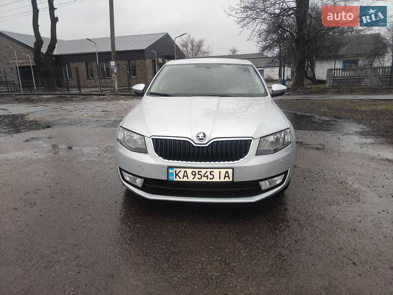 Лифтбек Skoda Octavia 2015 в Борисполе