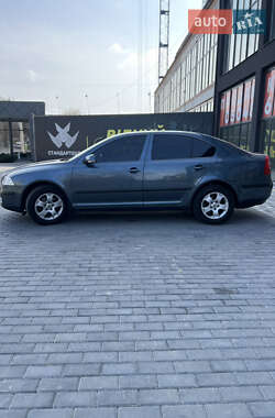 Ліфтбек Skoda Octavia 2006 в 