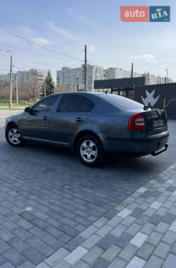 Ліфтбек Skoda Octavia 2006 в 