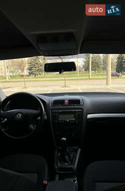 Ліфтбек Skoda Octavia 2006 в 