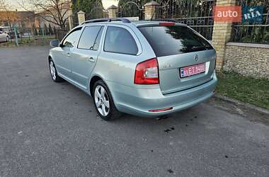 Универсал Skoda Octavia 2010 в 