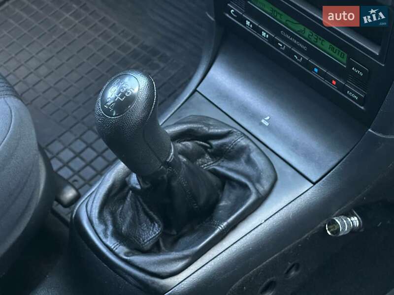 Лифтбек Skoda Octavia 2010 в Киеве