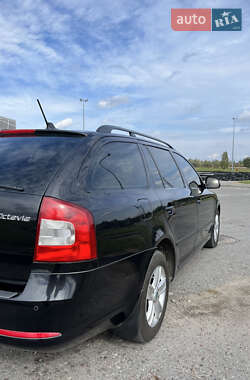 Универсал Skoda Octavia 2012 в 