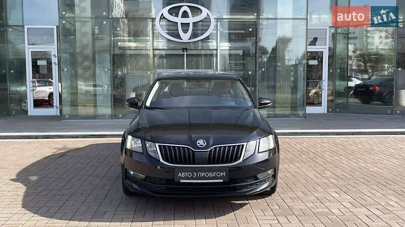 Лифтбек Skoda Octavia 2019 в Киеве