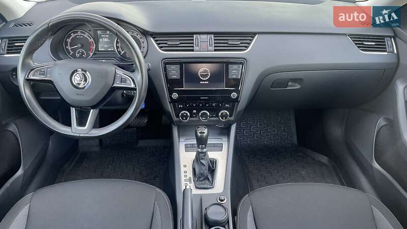 Лифтбек Skoda Octavia 2019 в Киеве