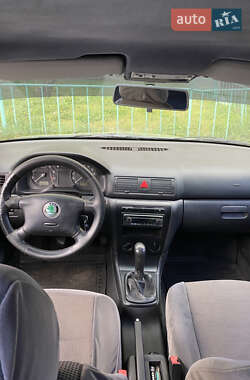 Лифтбек Skoda Octavia 2005 в 