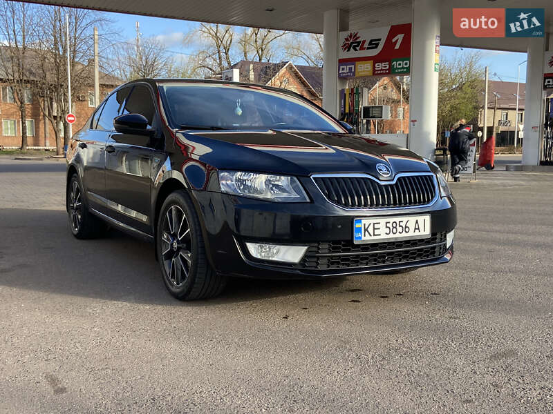Лифтбек Skoda Octavia 2016 в 