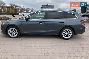 Універсал Skoda Octavia 2021 в 