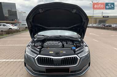 Універсал Skoda Octavia 2021 в 