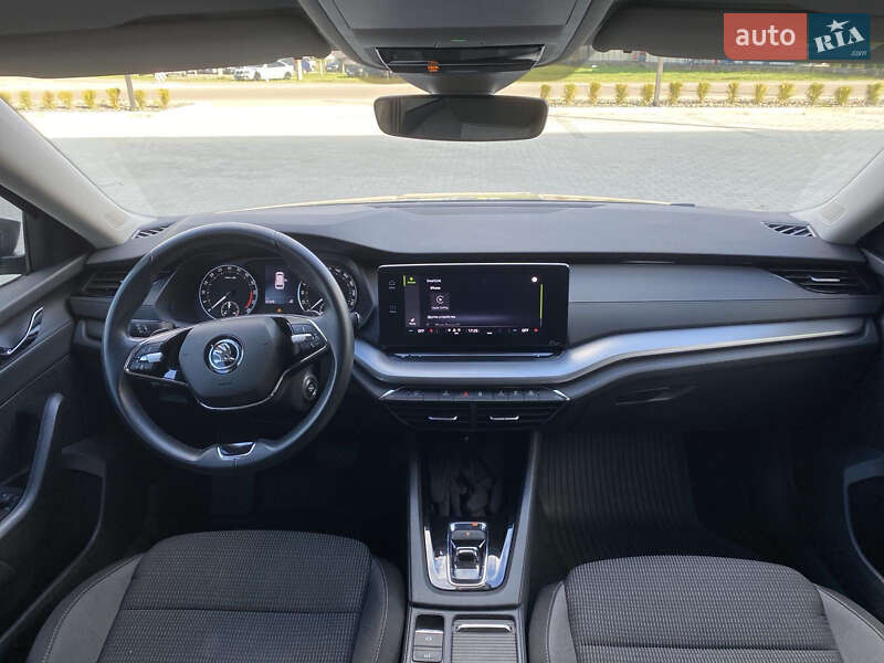 Универсал Skoda Octavia 2022 в Хусте