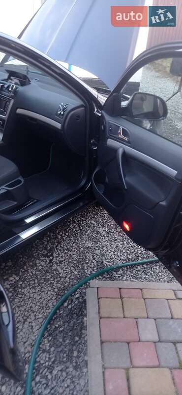 Універсал Skoda Octavia 2012 в Демидівці