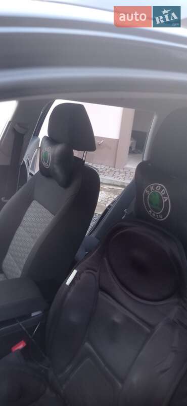 Універсал Skoda Octavia 2012 в Демидівці