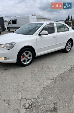 Лифтбек Skoda Octavia 2011 в 