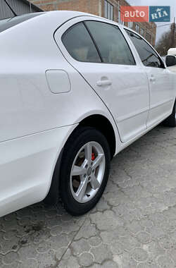 Лифтбек Skoda Octavia 2011 в 