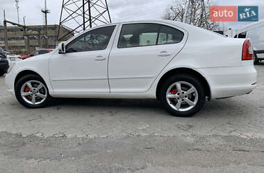 Лифтбек Skoda Octavia 2011 в 
