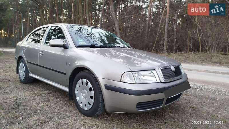 Ліфтбек Skoda Octavia 2009 в Кропивницькому
