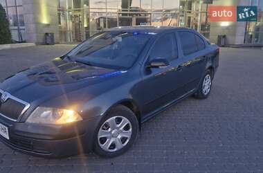 Лифтбек Skoda Octavia 2004 в 