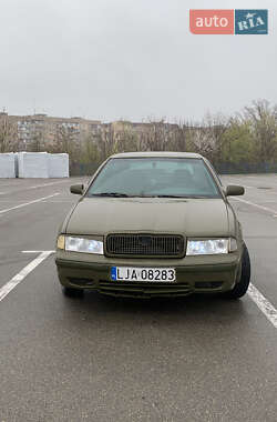 Ліфтбек Skoda Octavia 1997 в 