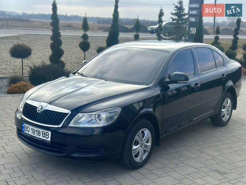 Ліфтбек Skoda Octavia 2011 в Брошневі-Облозі