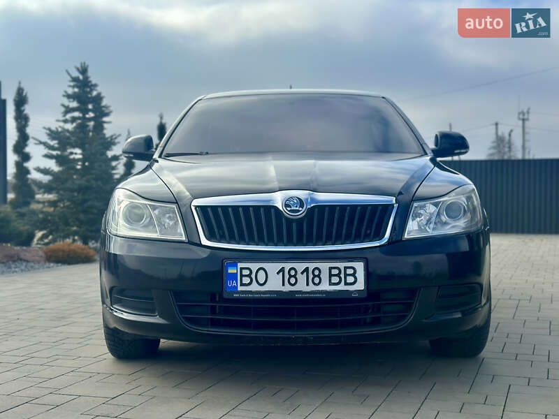 Ліфтбек Skoda Octavia 2011 в Брошневі-Облозі