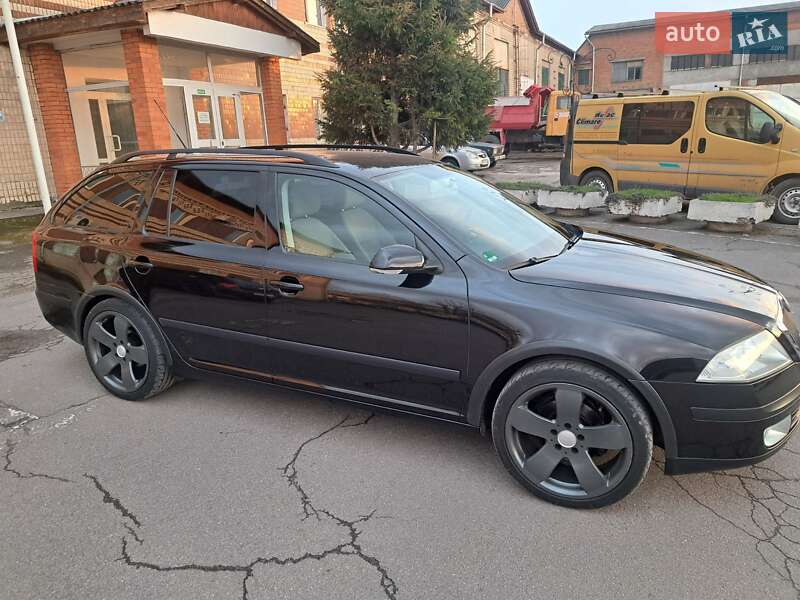 Ліфтбек Skoda Octavia 2008 в 
