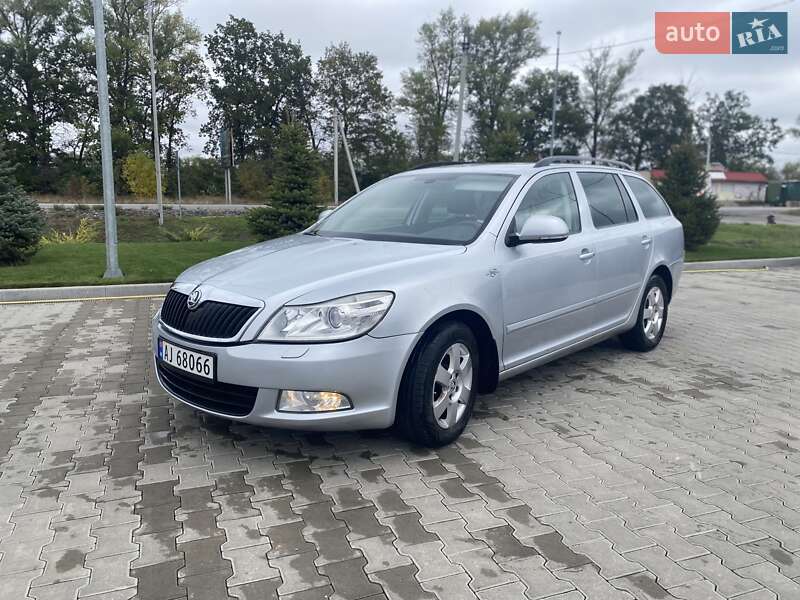 Универсал Skoda Octavia 2012 в 