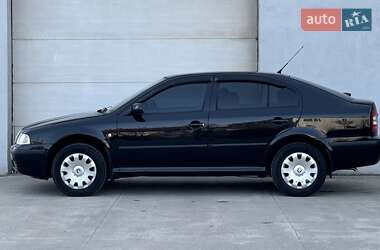 Лифтбек Skoda Octavia 2006 в 