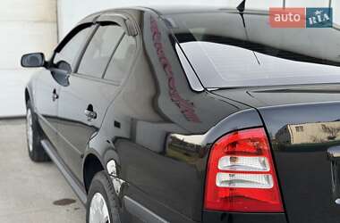 Лифтбек Skoda Octavia 2006 в 