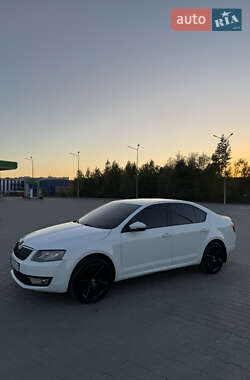 Лифтбек Skoda Octavia 2014 в 