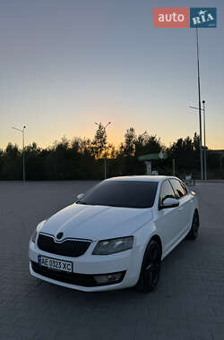 Лифтбек Skoda Octavia 2014 в 