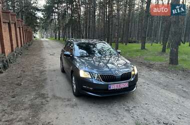 Универсал Skoda Octavia 2017 в Николаеве