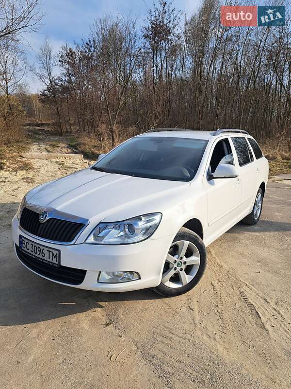 Универсал Skoda Octavia 2013 в 
