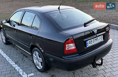 Лифтбек Skoda Octavia 2004 в 