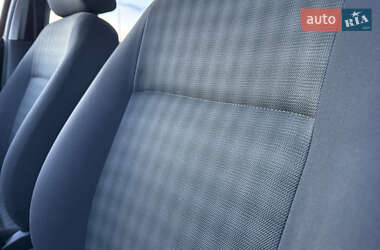 Лифтбек Skoda Octavia 2004 в 