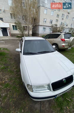 Лифтбек Skoda Octavia 2001 в 