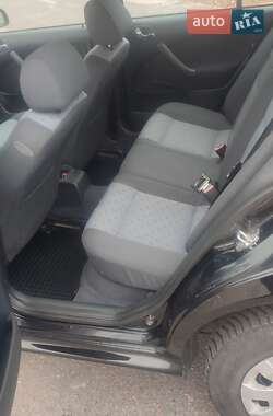 Універсал Skoda Octavia 2002 в 