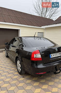 Лифтбек Skoda Octavia 2012 в 