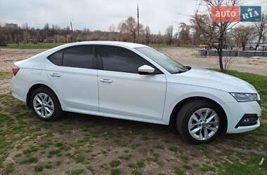 Лифтбек Skoda Octavia 2021 в 