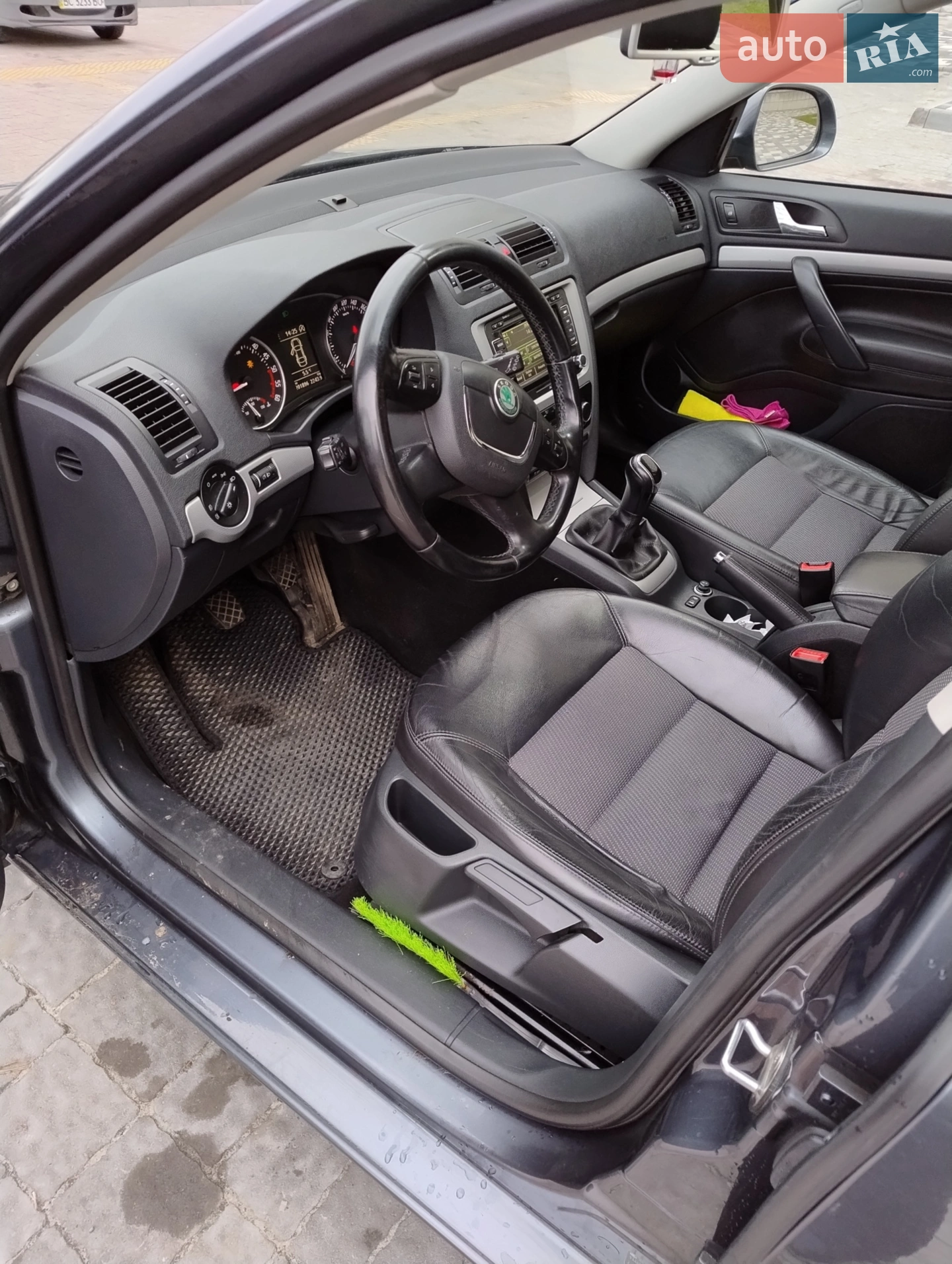 Skoda Octavia 2012 VIN TMBGT61Z7D2024361 фото оголошення 15 з 37