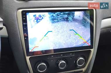 Лифтбек Skoda Octavia 2012 в 