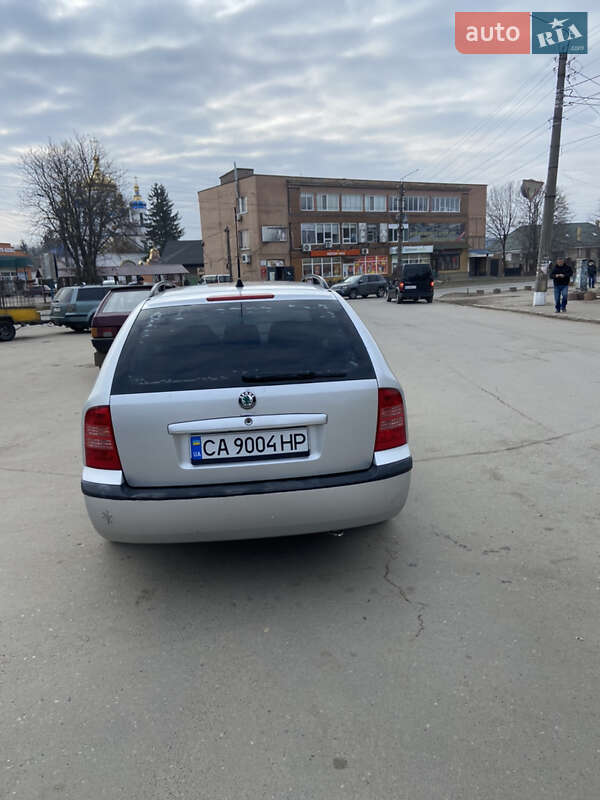 Універсал Skoda Octavia 2004 в Лисянці