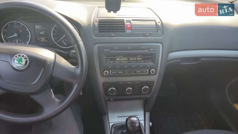 Универсал Skoda Octavia 2011 в Черкассах фото 3 Универсал Skoda Octavia 2011 в Черкассах