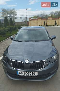 Лифтбек Skoda Octavia 2017 в 