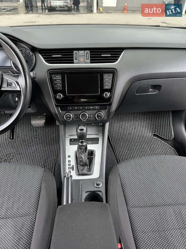 Универсал Skoda Octavia 2016 в Виннице