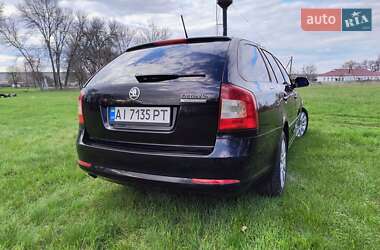 Универсал Skoda Octavia 2012 в 