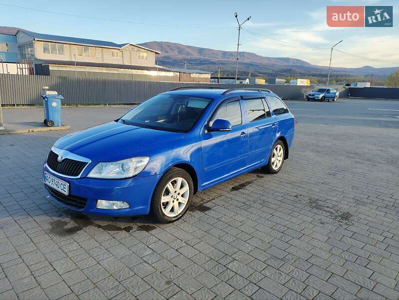 Универсал Skoda Octavia 2010 в Тячеве